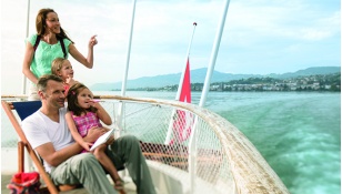 Family Pass (2 adults + max 3 children)